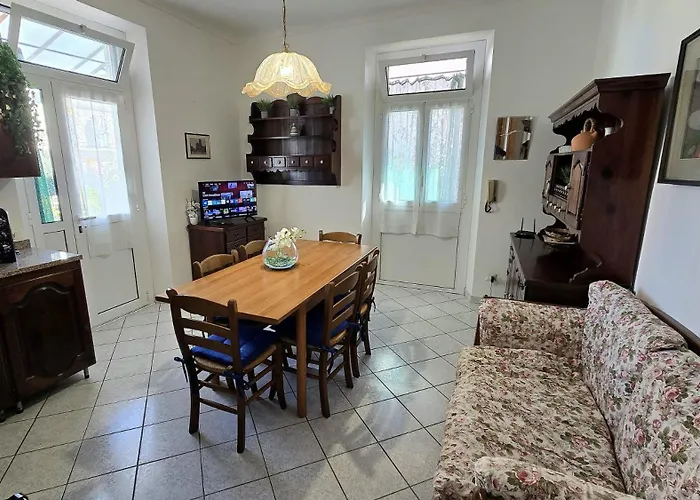 Lanfranco & Anna House *