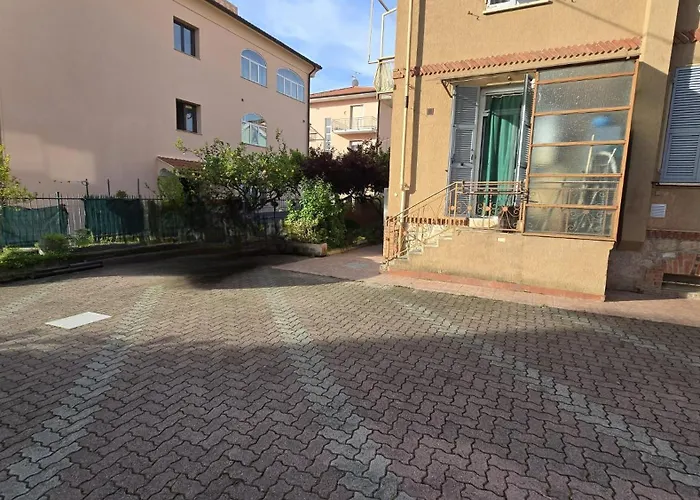 Lanfranco & Anna House *